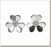 ヴァンクリーフ フリヴォル ダイヤモンド ピアス